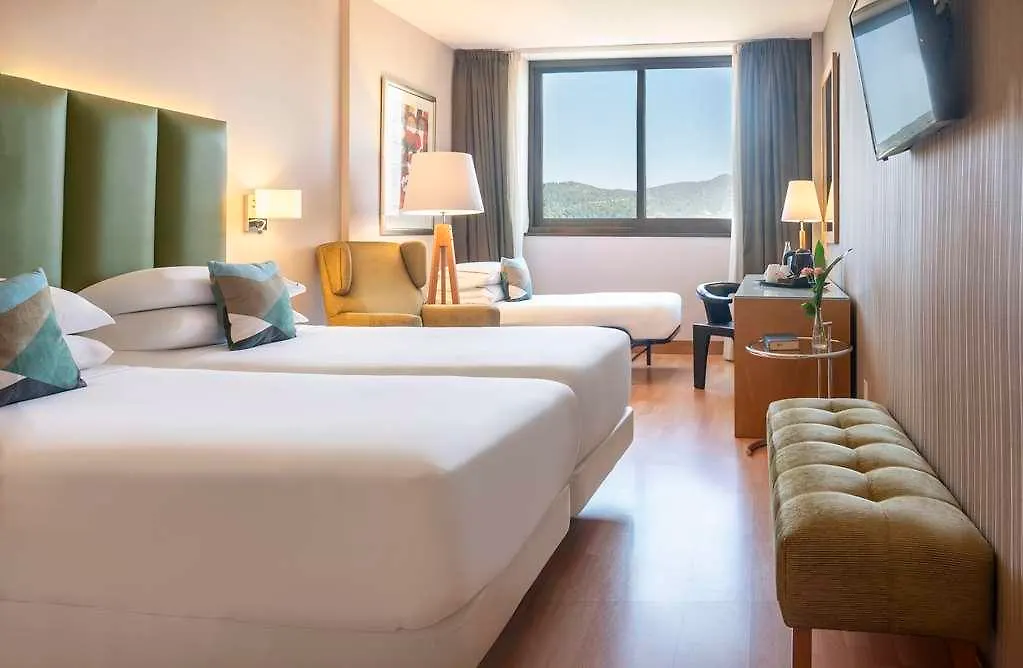 Hotel Hesperia Barcelona Sant Just à Sant Just Desvern 4*,